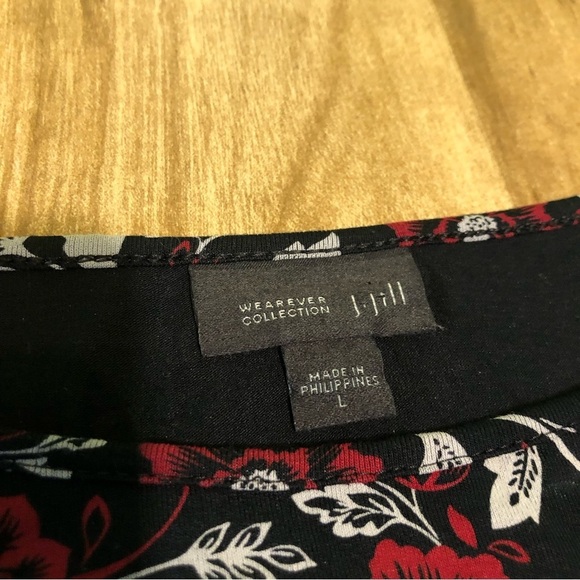J Jill Wearever Black Red Floral Stretch Long Sleeve Velvet Hem Top Womens Large - Picture 4 of 9